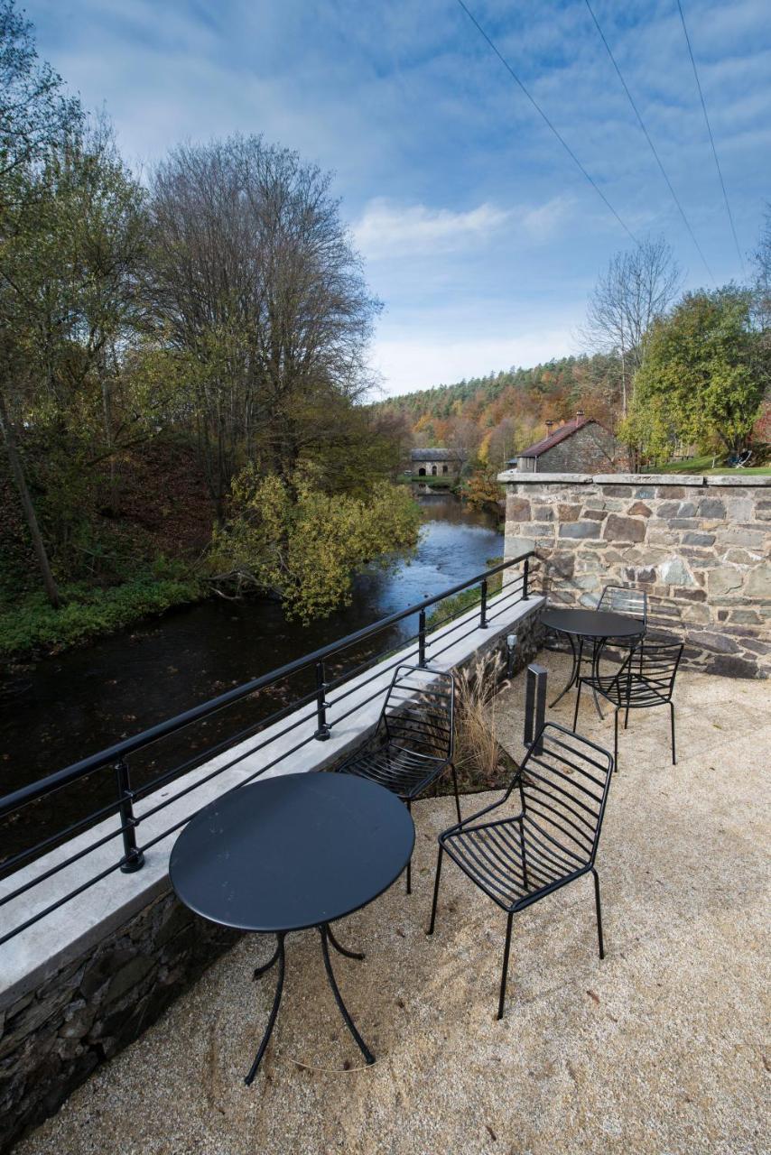 Hotel Val De Poix- Logis Hotel Restaurant Saint-Hubert Extérieur photo